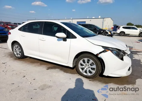 2021 Toyota Corolla Le z USA, uszkodzony, nr VIN 5YFEPMAE3MP207447